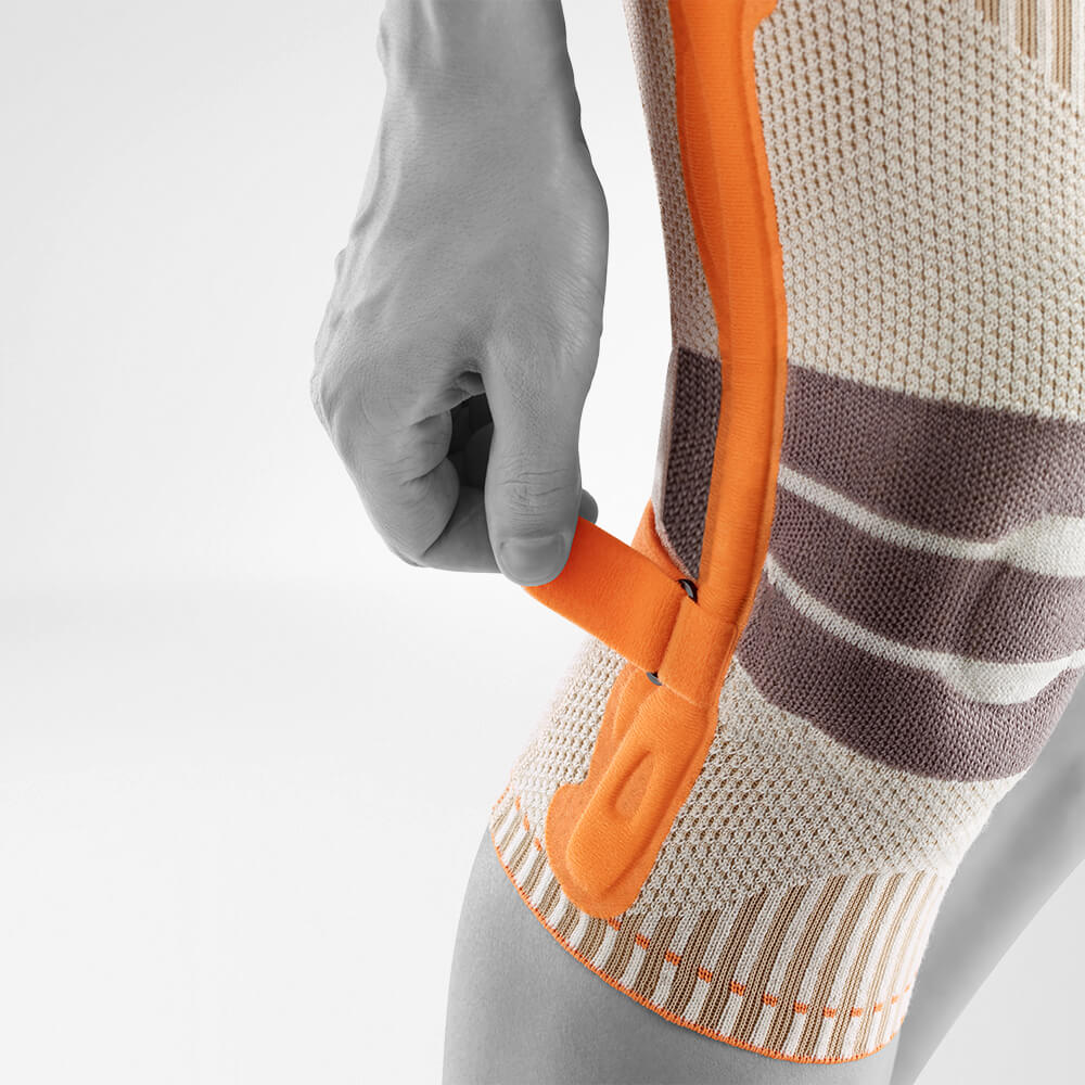 Gurt-Detail der Wander Kniebandage für sicheren Halt Nahaufnahme des Gurts einer Wander Kniebandage für sicheren Halt
